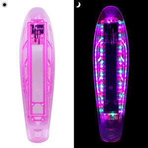 Svietiaca doska pre pennyboard WORKER Mirrama LED 22.5*6" fialová