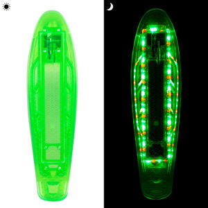 Svietiaca doska pre pennyboard WORKER Mirrama LED 22.5*6" zelená